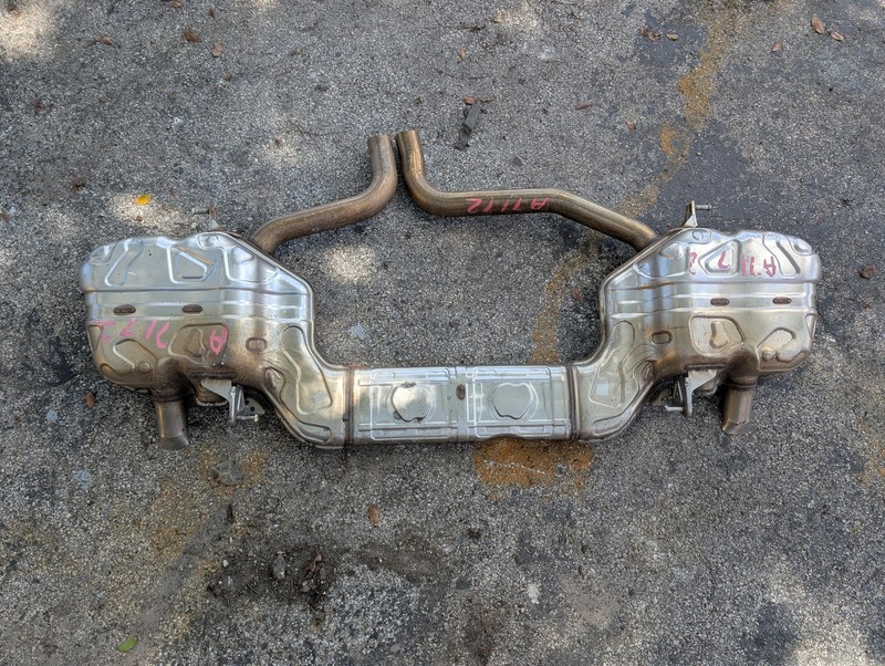 Exhaust Muffler 2021 Audi A6 Quattro 4K0253609A 2019 2020 2022 2023 2024 2025