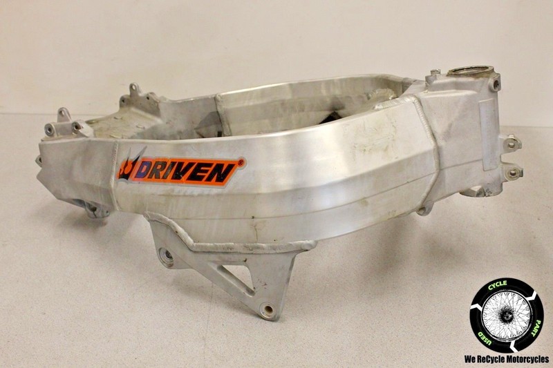 2000 HONDA CBR 900 RR 929 MAIN FRAME CHASSIS BODY OEM CBR900 CBR900RR 00