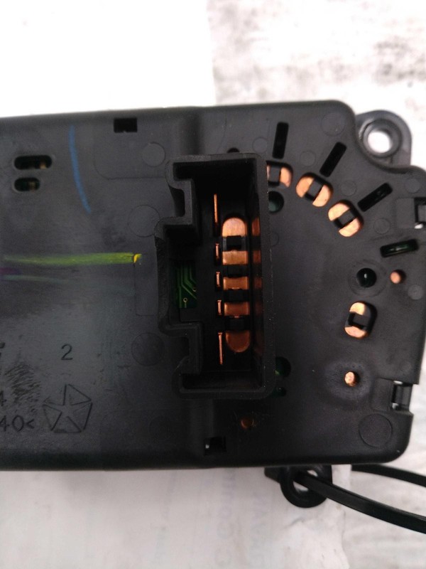 2008 Dodge Caravan A/C Selector Switch OEM 55111801AE 215K Miles White
