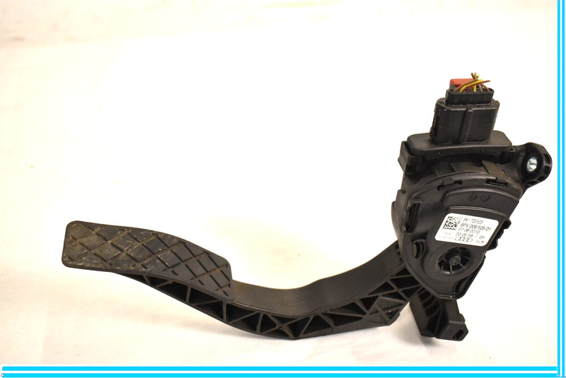 AUDI A8 A8L A6 A5 11-16 ACCELERATOR GAS PEDAL~ 8K1723523A