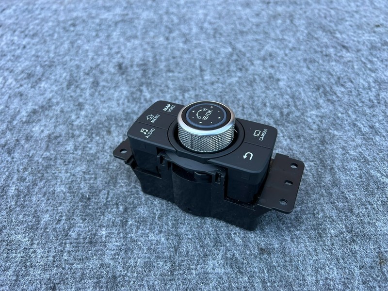 INFINITI QX60 2022-2026 OEM CENTER CONSOLE MULTIMEDIA CONTROL SWITCH ASSY