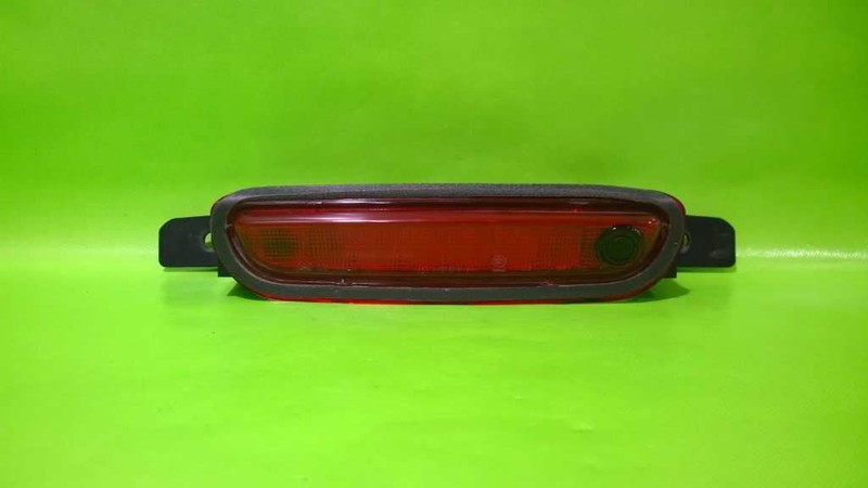 12 13 14 CHRSYLER 300 THIRD 3RD BRAKE STOP LIGHT LAMP OEM 3970-56