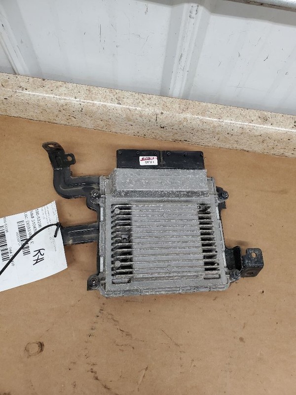 Engine ECM Electronic Control Module 1.8L Automatic Fits 11-13 ELANTRA 289721