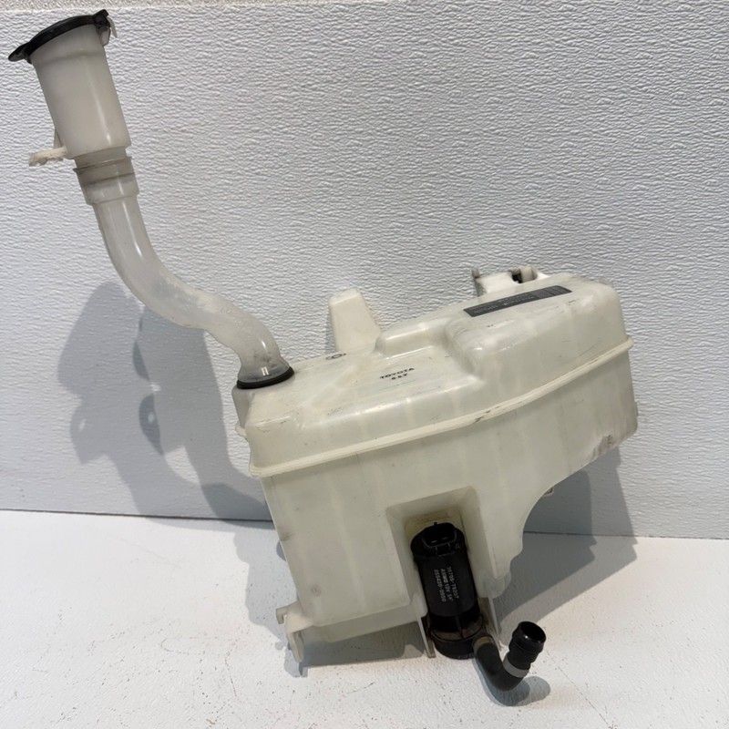 07-13 LEXUS LS600hL LS460 WINDSHIELD WASHER RESERVOIR TANK W PUMP ASSEMBLY OEM