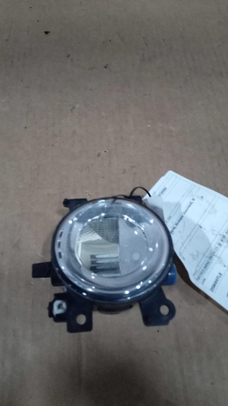 2015 INFINITI QX80 Right Turn Signal/Parking Light Assembly, Blue, 149K Miles