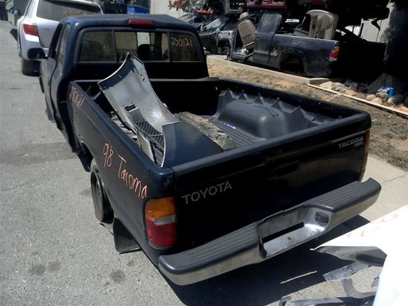 Rear Axle 2WD Extended Cab 4 Cylinder 3.58 Ratio Fits 95-02 TACOMA 479699