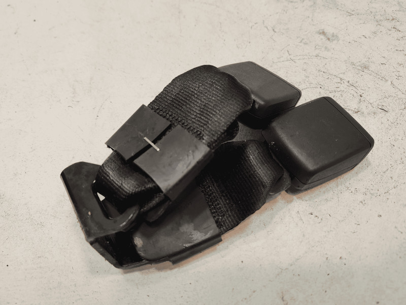 2019 - 2025 VOLKSWAGEN JETTA REAR LEFT DRIVER & CENTER SIDE SEAT BELT BUCKLE OEM
