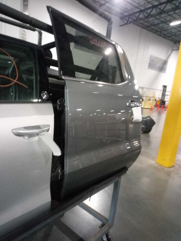 2021 Chevrolet Silverado 1500 Pickup Left Door Grey 87000 Miles Used Part