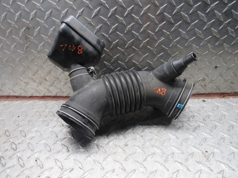 2015 TOYOTA CAMRY 2.5L VIN F 5TH DIGIT AIR CLEANER INTAKE RESONATOR DUCT TUBE