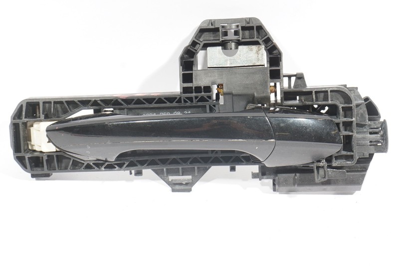 08-11 Mercedes W204 C250 C300 Right Side Exterior Door Handle Front or Rear OEM