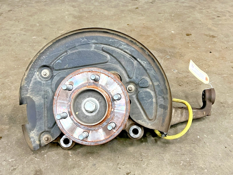⭐2015-2017 LINCOLN NAVIGATOR FRONT LEFT LH SIDE SPINDLE KNUCKLE HUB OEM LOT2703