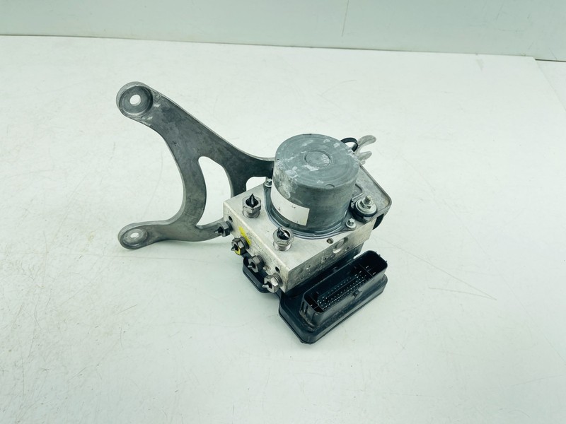 2018–2020 Buick Regal ABS Pump Control Module OEM 84330137 0265959687 1261320862