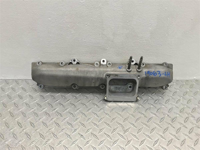 01-04 SIERRA SILVERADO 2500 3500 6.6L DIESEL DRIVER INTAKE MANIFOLD OEM 97222721