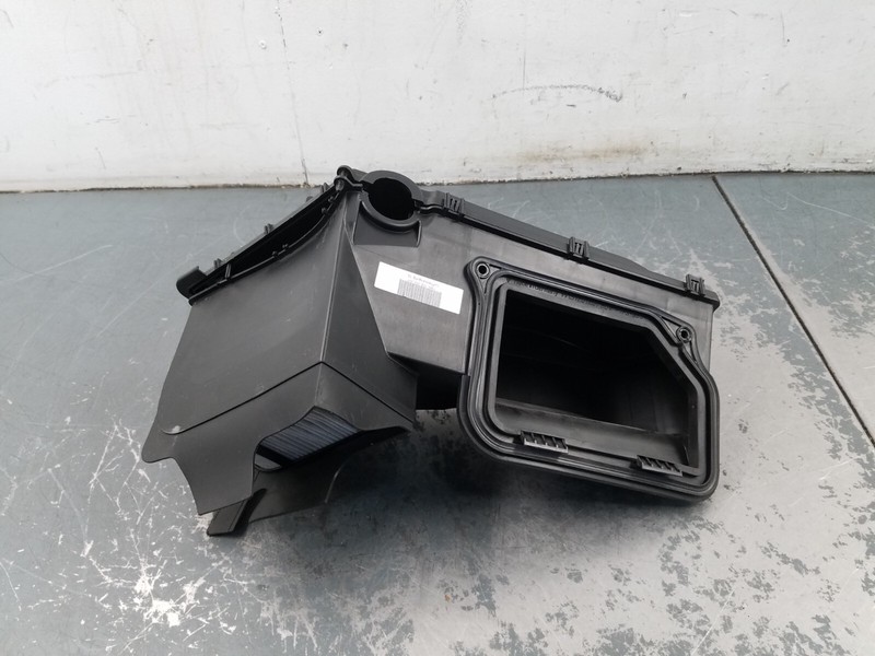2024 Porsche Cayman GT4 RS HVAC Air Inlet / Cabin Air Filter #74617 Z4