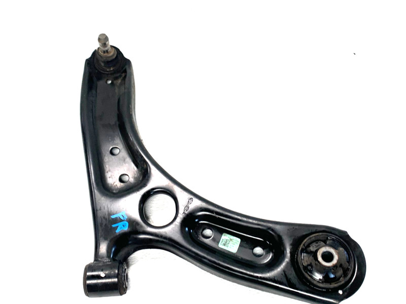 21-23 KIA SELTOS FRONT RIGHT LOWER CONTROL ARM OEM #A0.22