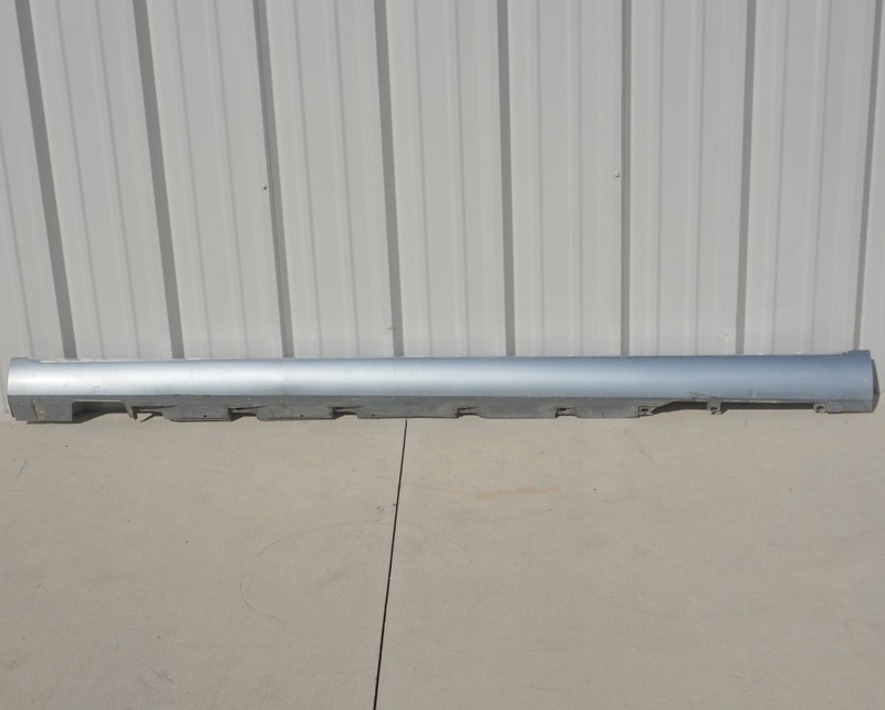 11-14 Audi A8L LONG Left Driver Side Rocker Panel Skirt Molding Trim OEM