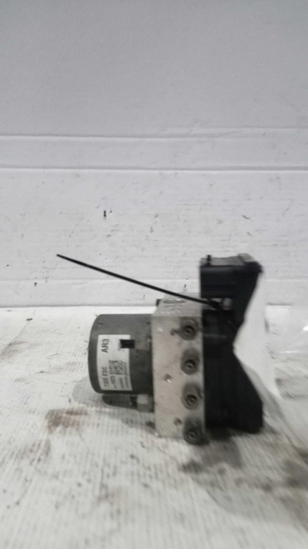 2016 Chevrolet Sonic ABS Pump & Motor Assembly OEM 42353833 1.80L 125K Miles