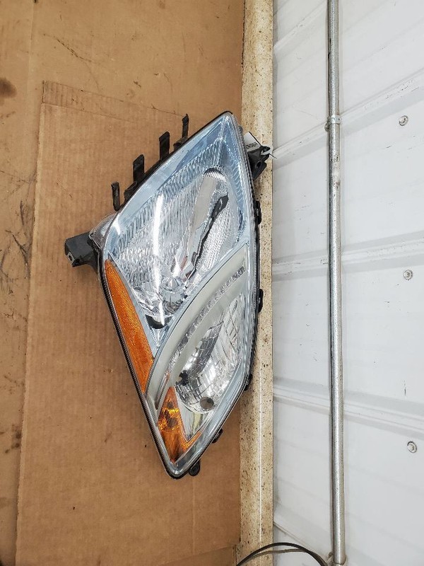 Driver Left Headlight Without Xenon Fits 05-09 PRIUS 289435