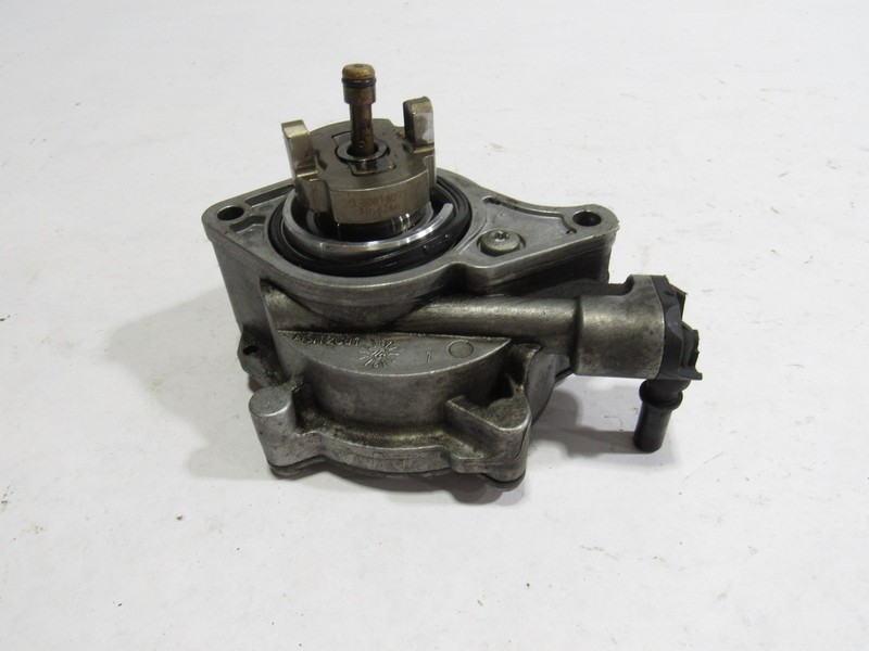 14-17 Land Range Rover HSE 2014 3.0L Engine Motor Air Injection Pump ;
