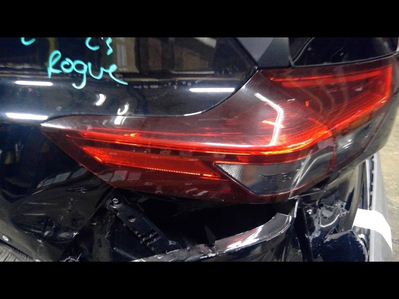 Driver Tail Light Japan Built Quarter Panel Mounted Fits 21-25 ROGUE 1704444