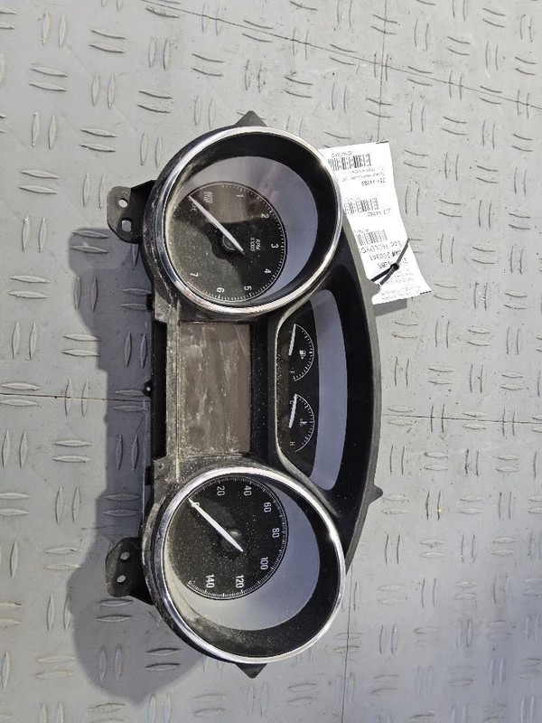 Speedometer Cluster MPH And KPH Opt Umn 4.2" Screen Fits 19-20 ENVISION 3440502
