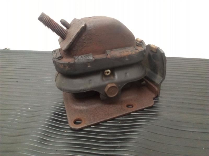 05-06 Ford Expedition 5.4L Right Passenger Engine Mount OEM 6L7Z-6038-A