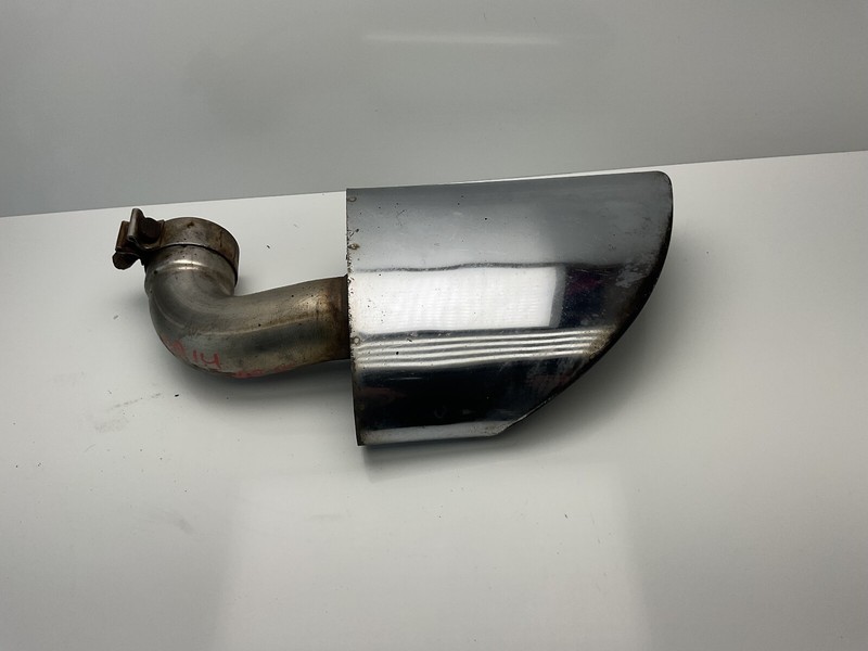 2011-2018 VW TOUAREG - LEFT Exhaust PIPE TIP (OVAL) 7P6253681S