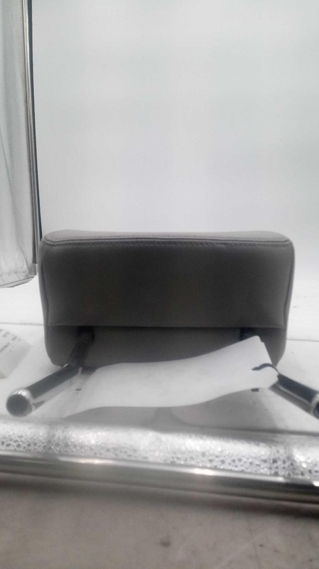 2014 Cadillac SRX Silver Headrest Used OEM Part 7157399 - 113K Mileage