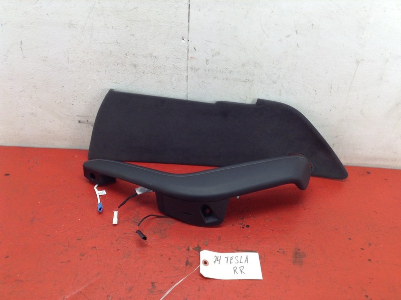 20-24 TESLA MODEL Y PERFORMANCE REAR RIGHT INTERIOR DOOR GRAB HANDLE W TRIM OEM