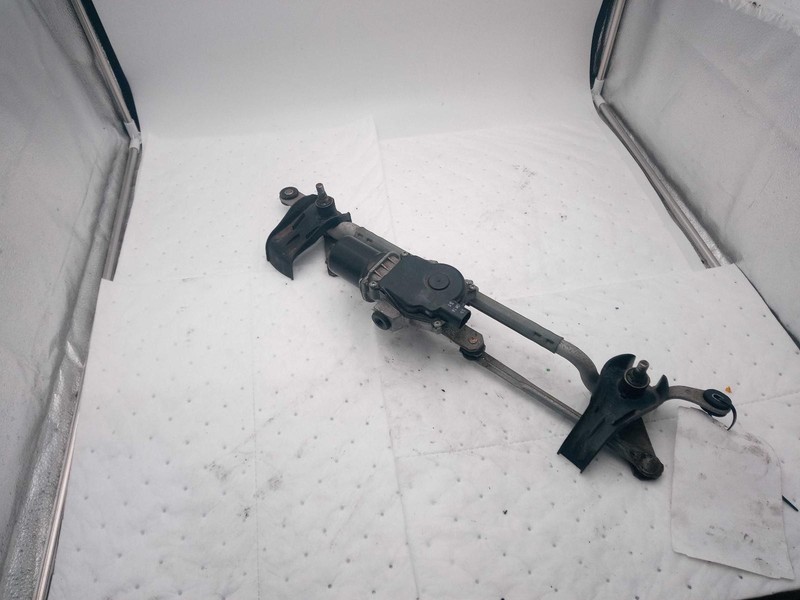 2015 MAZDA 3 Wiper Motor OEM BHS267340 Red 118K Miles - Fast Shipping