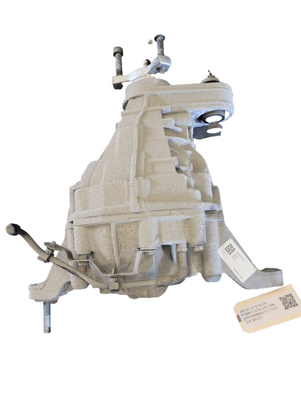 Used Oem Alfa Romeo Rear Differential Carrier for 2018 Stelvio 2.0L AWD