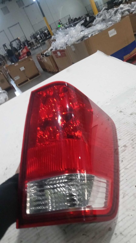 2011 Nissan Titan Right Tail Light Assembly White OEM Used 421111 250K Miles