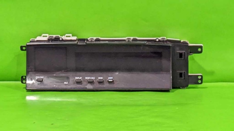 03 04 AVALON CLOCK TEMPERATURE CLIMATE CONTROL DISPLAY 214K MILES OEM 4589-2