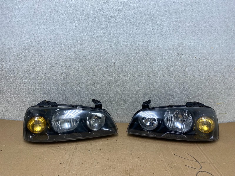 2004 2005 2006 Hyundai Elantra Left+Right Set Halogen Headlights U9908 DW