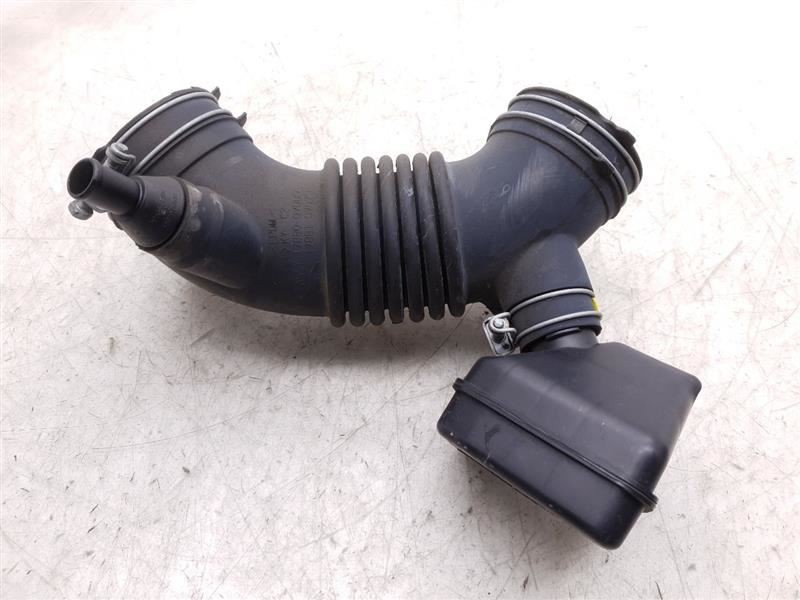 2014 TOYOTA CAMRY 2.5L 4CYL AIR CLEANER RESONATOR TUBE ASSEMBLY