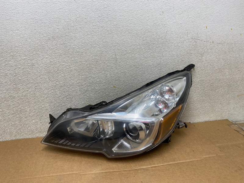 2013 2014 Subaru Legacy Outback Left Driver Halogen Headlight Z1257 DW