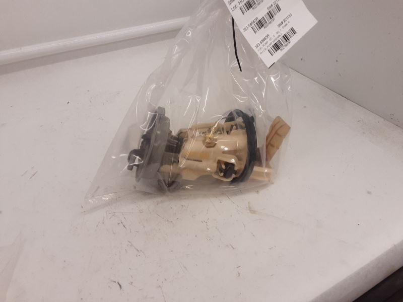 Passenger Fuel Pump Assembly Convertible M54 Fits 01-06 BMW 325i 2788197