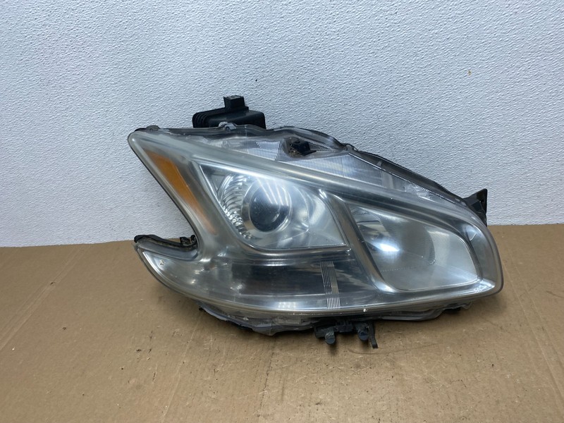 Halogen 2009-2014 Nissan Maxima Right Passenger Headlight AC5748 DW