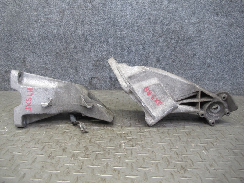 2010-2014 BMW E71 X6M X5M S63 ENGINE LEFT & RIGHT MOTOR MOUNT SET OF 2