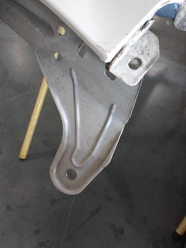 2006 Lincoln LT Front Left Fender White Used 276433 116K Miles OEM Quality