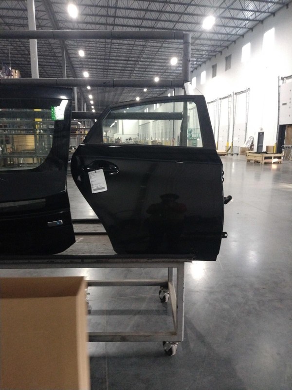 2010 Toyota Prius Rear Right Door Black Used OEM 25871 192K Miles