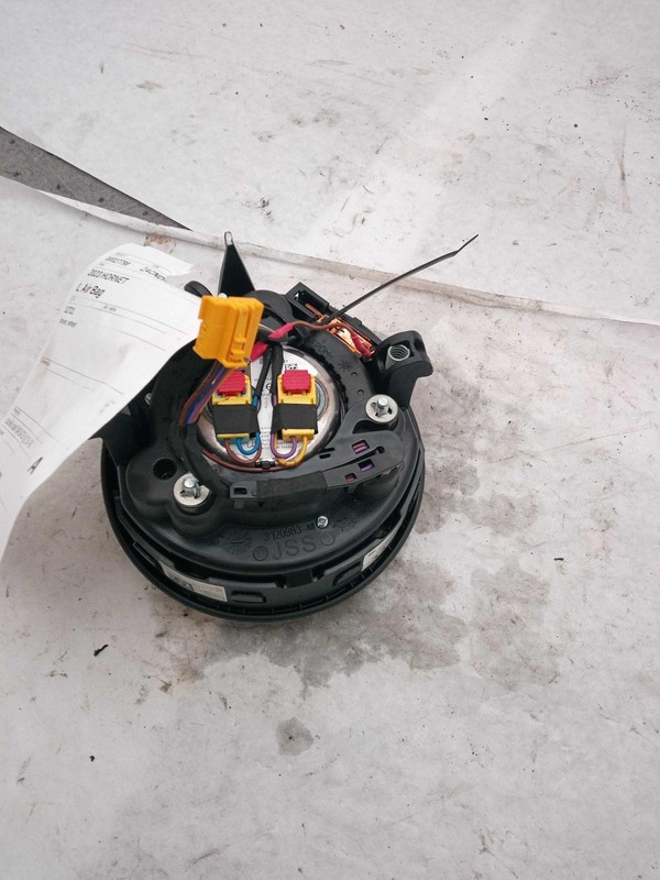 Used Steering Wheel Air Bag fits: 2023 Dodge Hornet driver wheel Grade A