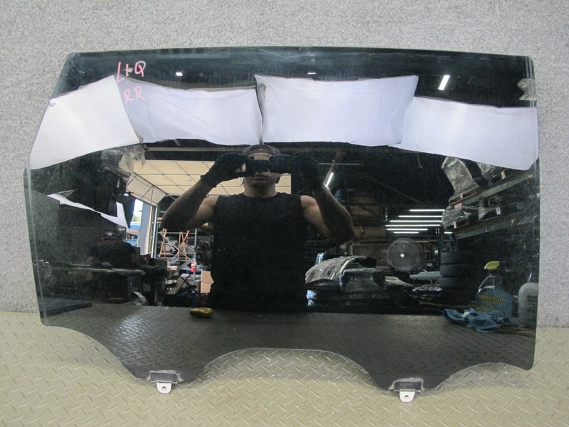 2014-2017 INFINITI QX60 REAR RIGHT DOOR GLASS WINDOW