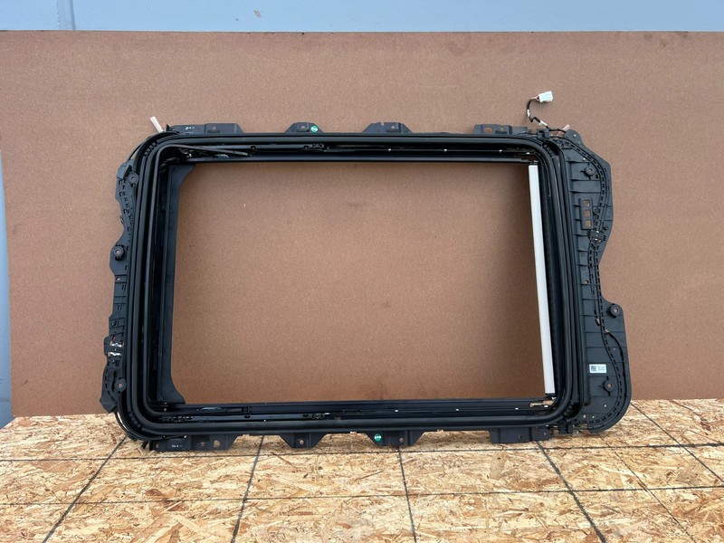 GENESIS GV70 2022-2026 OEM PANORAMIC SUNROOF TRACK FRAME ASSY