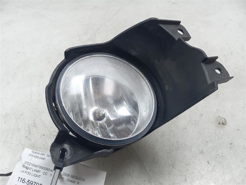 08-17 TOYOTA SEQUOIA DRIVER SIDE FOG LIGHT