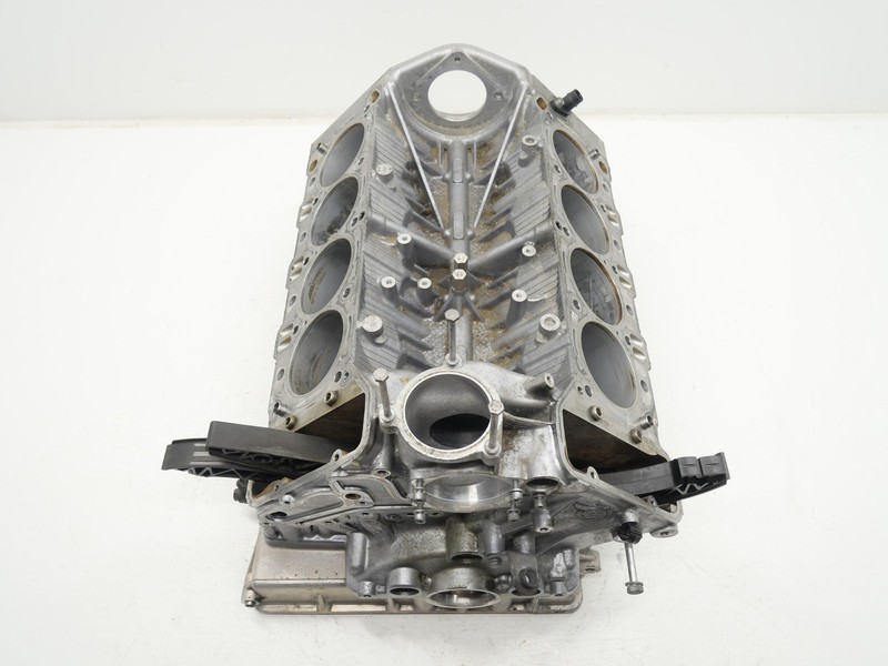2008-2013 BMW M3 E90 E92 V8 S65 4.0L Engine Block DAMAGED AS-IS PARTS ONLY OEM