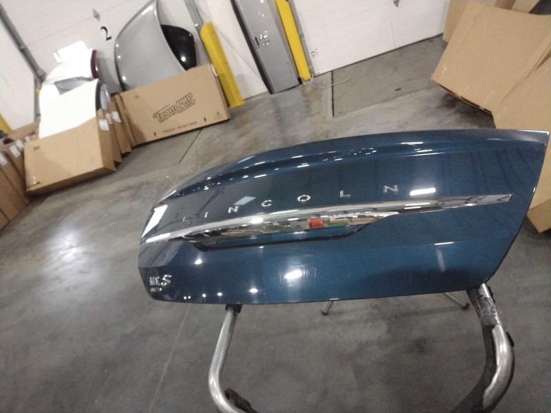 2015 Lincoln MKS Deck Lid Trunk Lid Blue OEM Good Condition 4DR SED