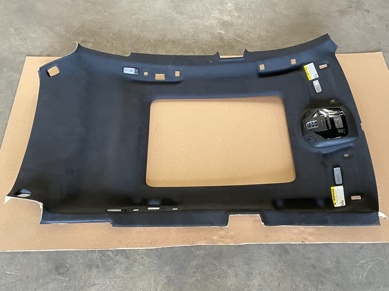 2017 2018 Maserati Levante Overhead Roof Headliner Panel W/Sunroof 1442 OEM