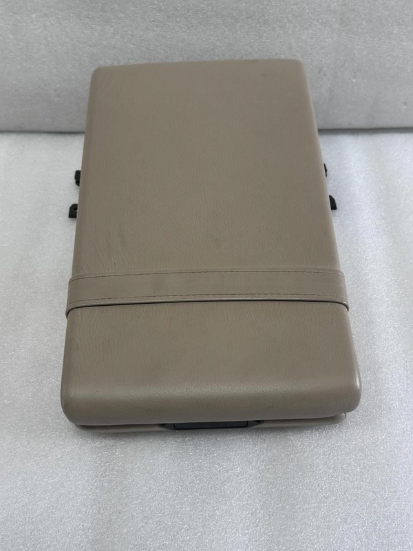 1994 1995 1996 1997 1998 1999 MERCEDES S420 W140 REAR SEAT CONSOLE CUP HOLDER