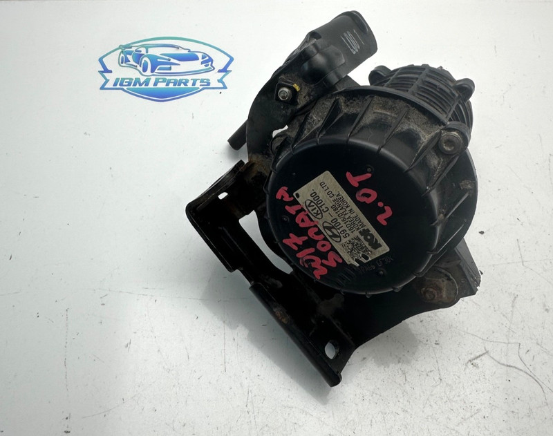 2015-2017 Hyundai Sonata 2.0L Turbo Vacuum Pump OEM 59100-C1000